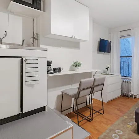 Elevate Apartments At Times Square